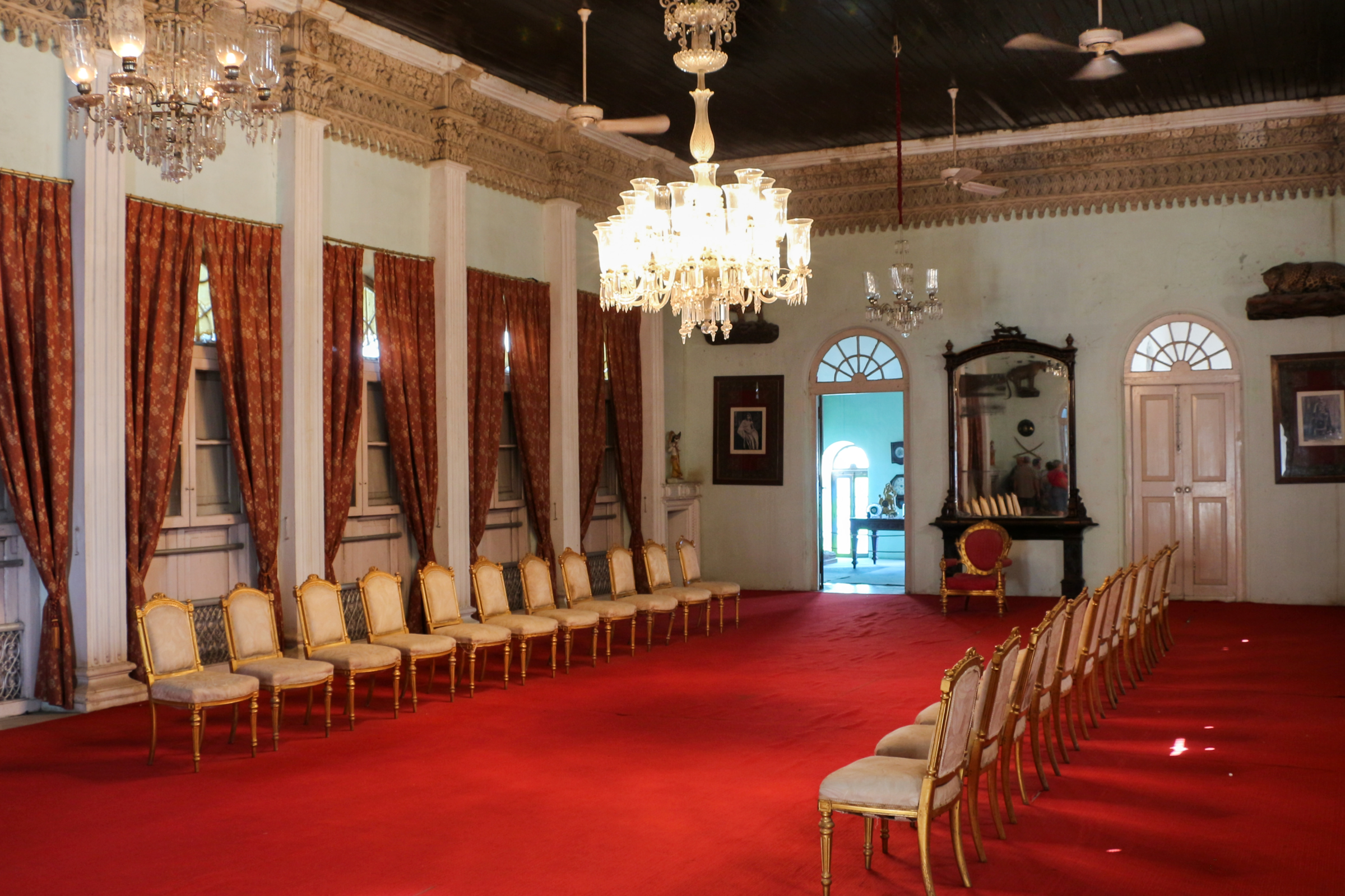Naulakha Palace 